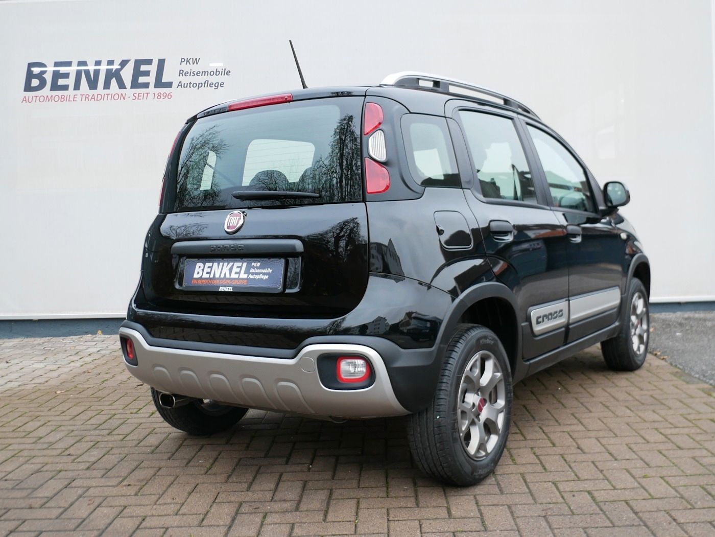 Fahrzeugabbildung Fiat Panda 0.9 TwinAir Cross 4x4 Klimaautomatik ALU