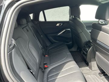 BMW X6 M50 - 10