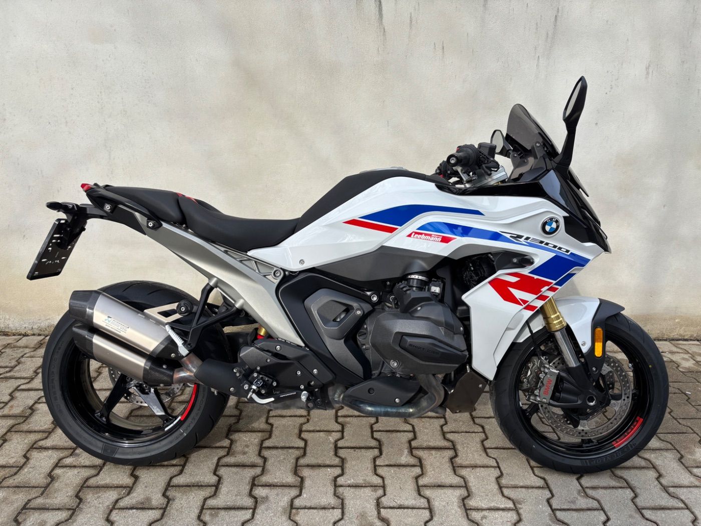 Fahrzeugabbildung BMW R 1300 RS Performance 2 Pakete