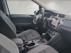 VW Touran 1.5 DSG TSI ACT 7Sitze ACC 3ZonenKlima