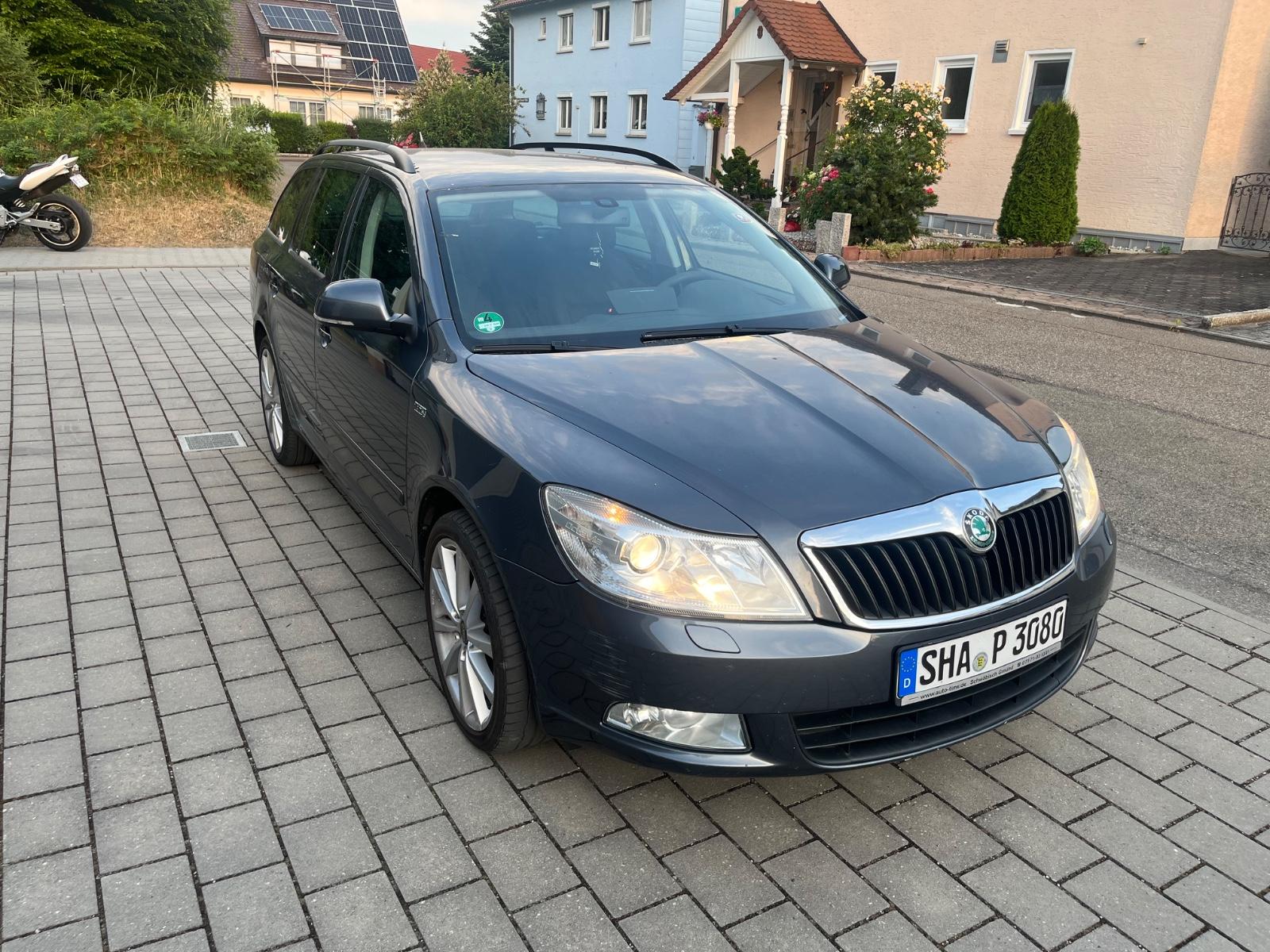 Skoda Octavia 2011 — engine 1.390 cm³, 122 HP (90kW)