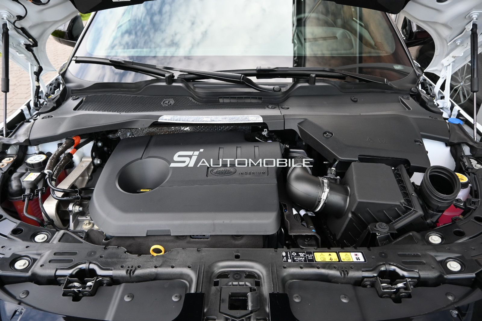 Fahrzeugabbildung Land Rover Range Rover Evoque P270e AUTOBIOGRAPHY AWD °AHK°
