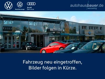 Volkswagen Golf - 1
