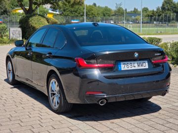 BMW 318 - 4
