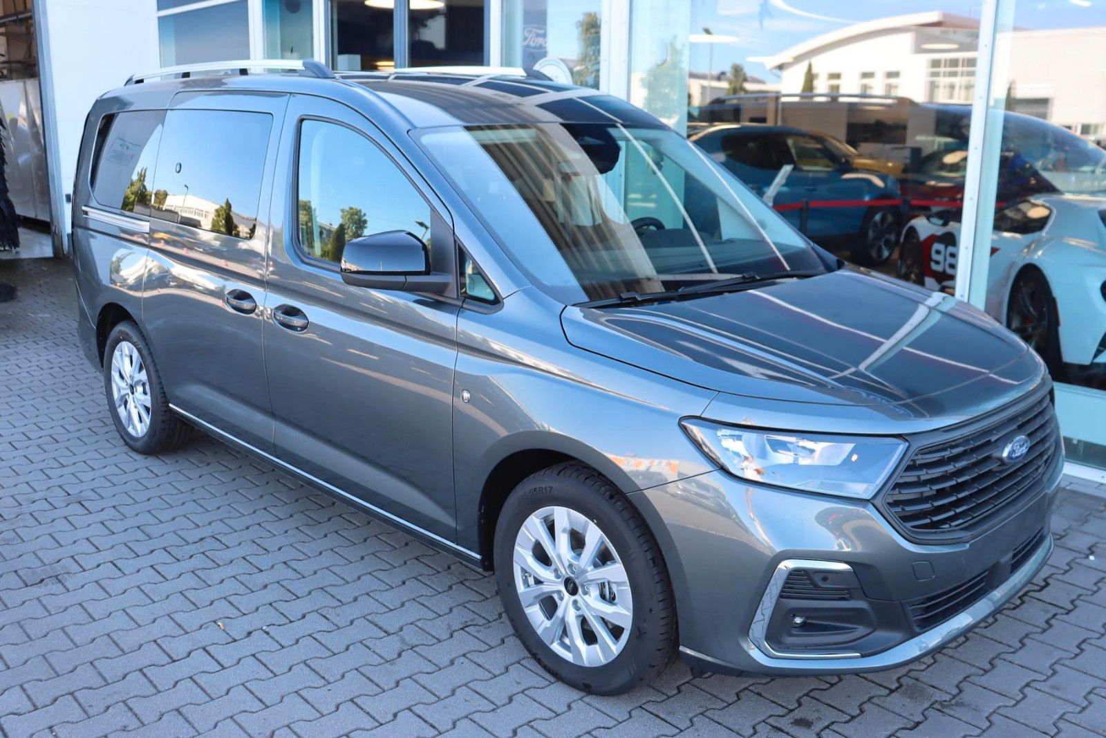 Ford Tourneo Connect Titanium PHEV 5-Sitzer 0,0% FIN* imagem 2