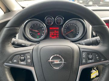 Bild 11 Opel Astra J 1.4T ST*XENON*SHZ*LENKRAD-HZ*TEMPOMAT*1H