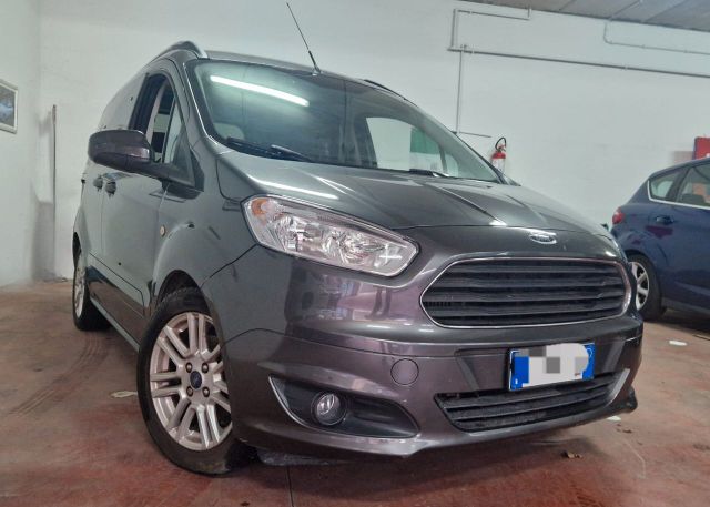 Ford Tourneo Courier 1.5 TDCI 75 CV titanium gan