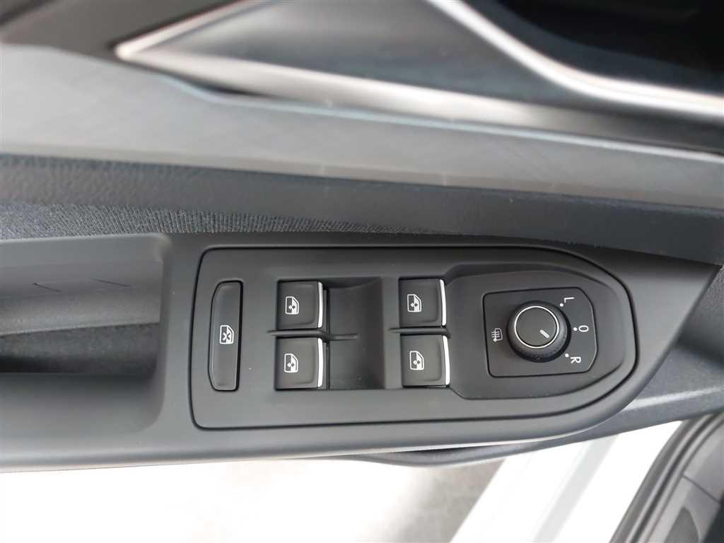 Volkswagen Golf Variant Life 2.0 TDI Winterpaket Standhz, миниатюра 11