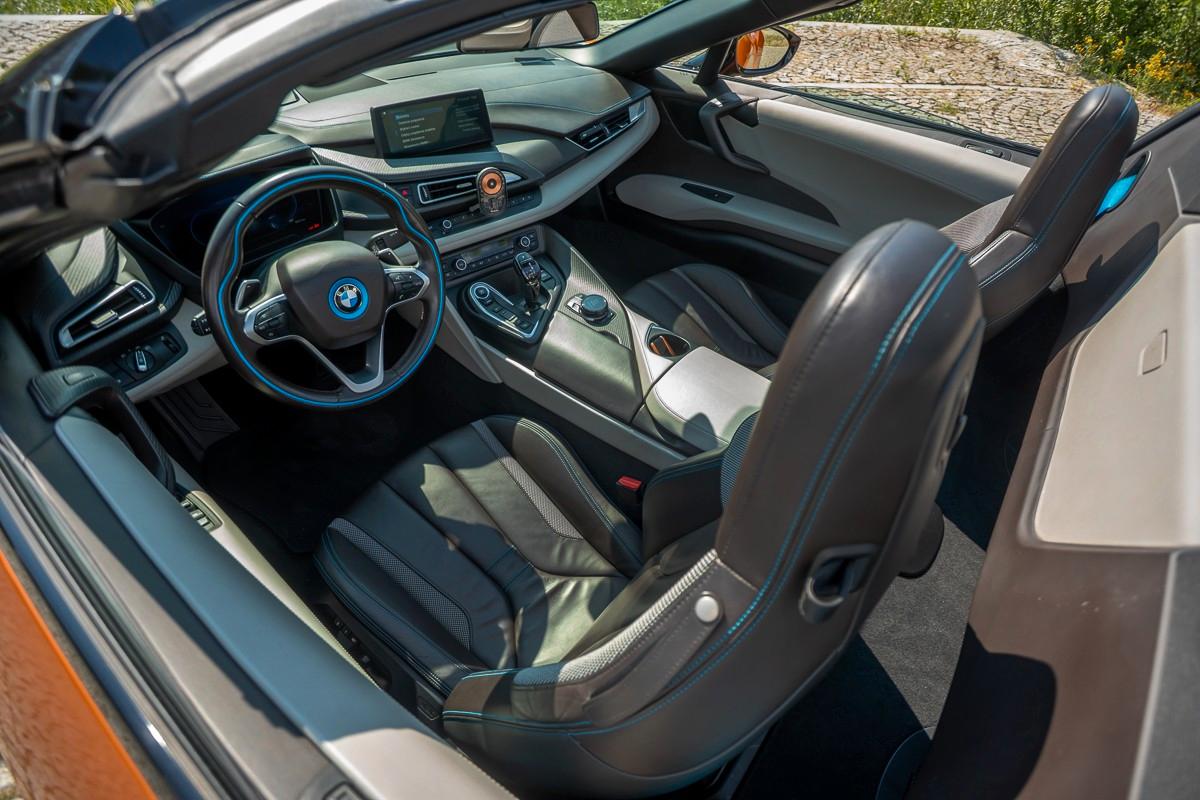 BMW i8 Roadster Basis