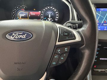 Ford S-Max - 8