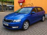 Skoda Rapid Spaceback Ambition - Skoda Rapid: Spaceback