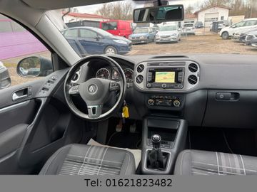 Volkswagen Tiguan - 10