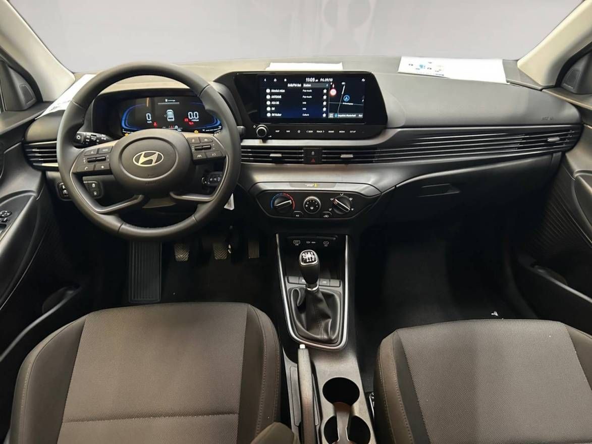 Fahrzeugabbildung Hyundai BAYON  Select PDC Klima Navi Rückfahrkamera