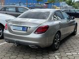 Mercedes-Benz C 180 9G-TRONIG Avantgarde Atomattik - Mercedes-Benz C 180 mit Benzin-Antrieb: Grau, Limousine