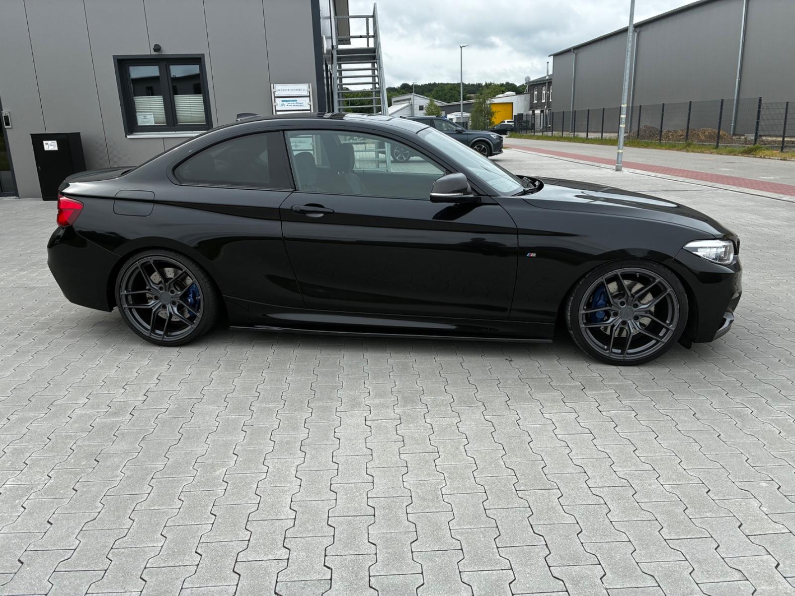 BMW M2 2 Coupe M235 i Tüv 03/28