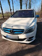 Mercedes-Benz Mercedes B 250 e  Electric Drive - Mercedes-Benz B-Class: Electric