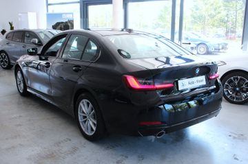 BMW 318 - 8