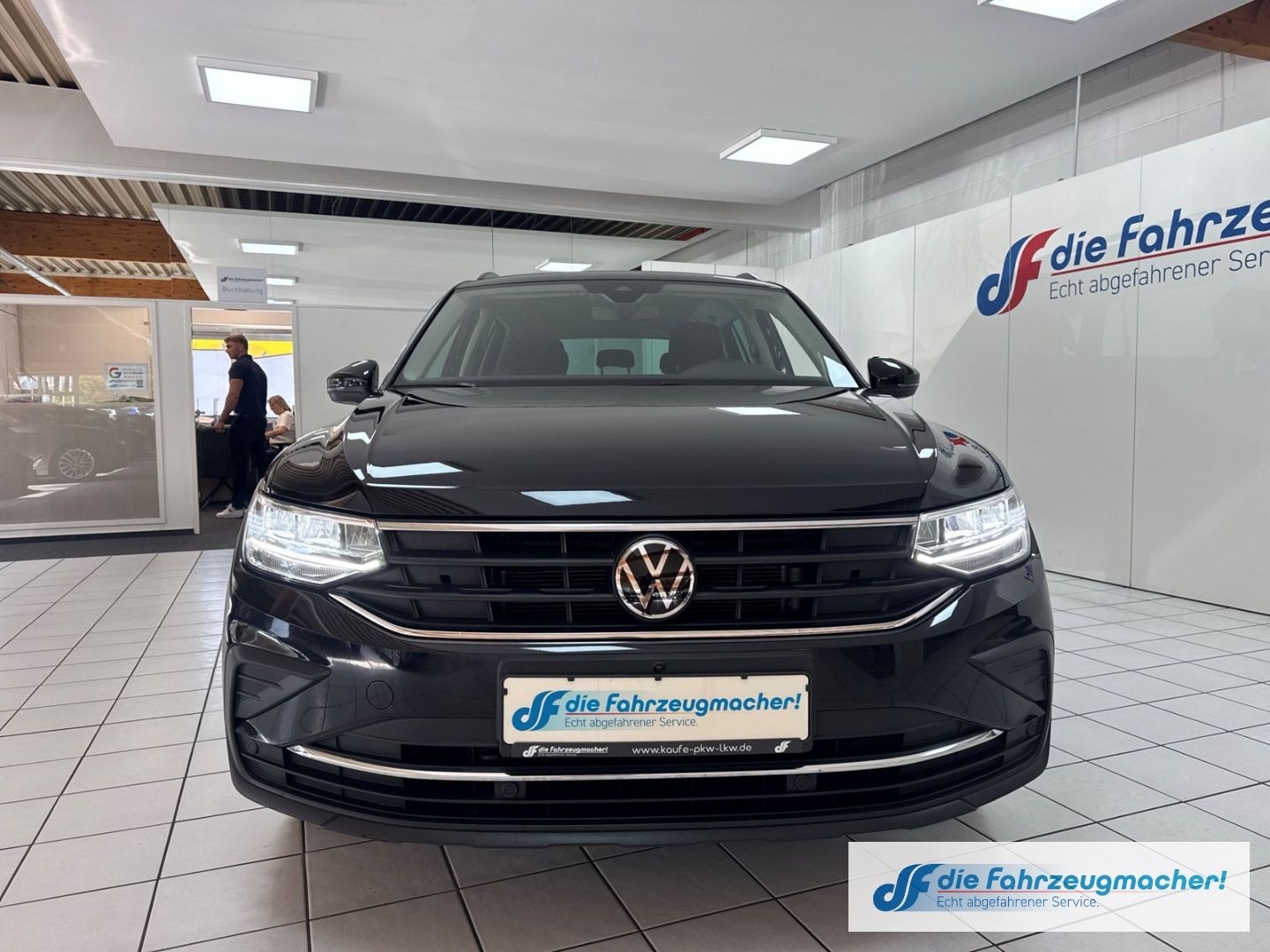 Fahrzeugabbildung Volkswagen Tiguan Life 1.5 TSI BMT Start-Stopp EU6d AHK-kla