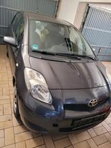 Toyota Yaris 1,0  69 PS - Toyota Yaris: Ps