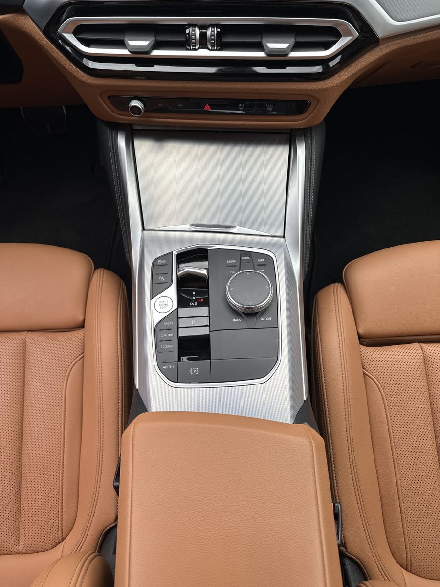 Fahrzeugabbildung BMW 430d Gran Coupé M-Sport xDrive NAV+LASER+AHK+KAM