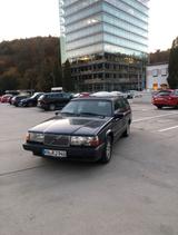 Volvo 940 2.3i Kombi - Volvo 940 mit Benzin-Antrieb: Kombi, 2.3