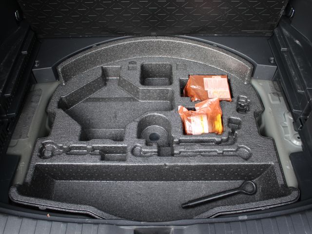 RAV4 2.5 Hybrid Team D 4x4 AHK*LED*ACC*