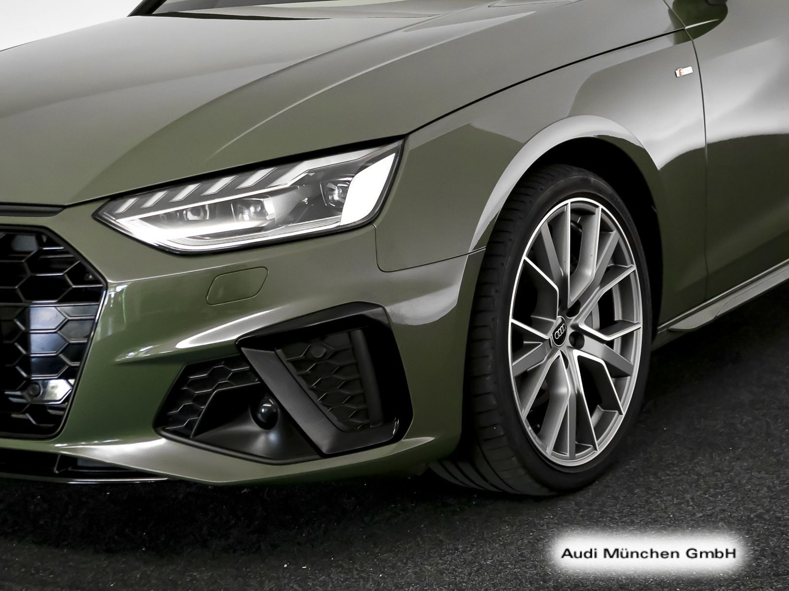 Audi A4 - Bild 11