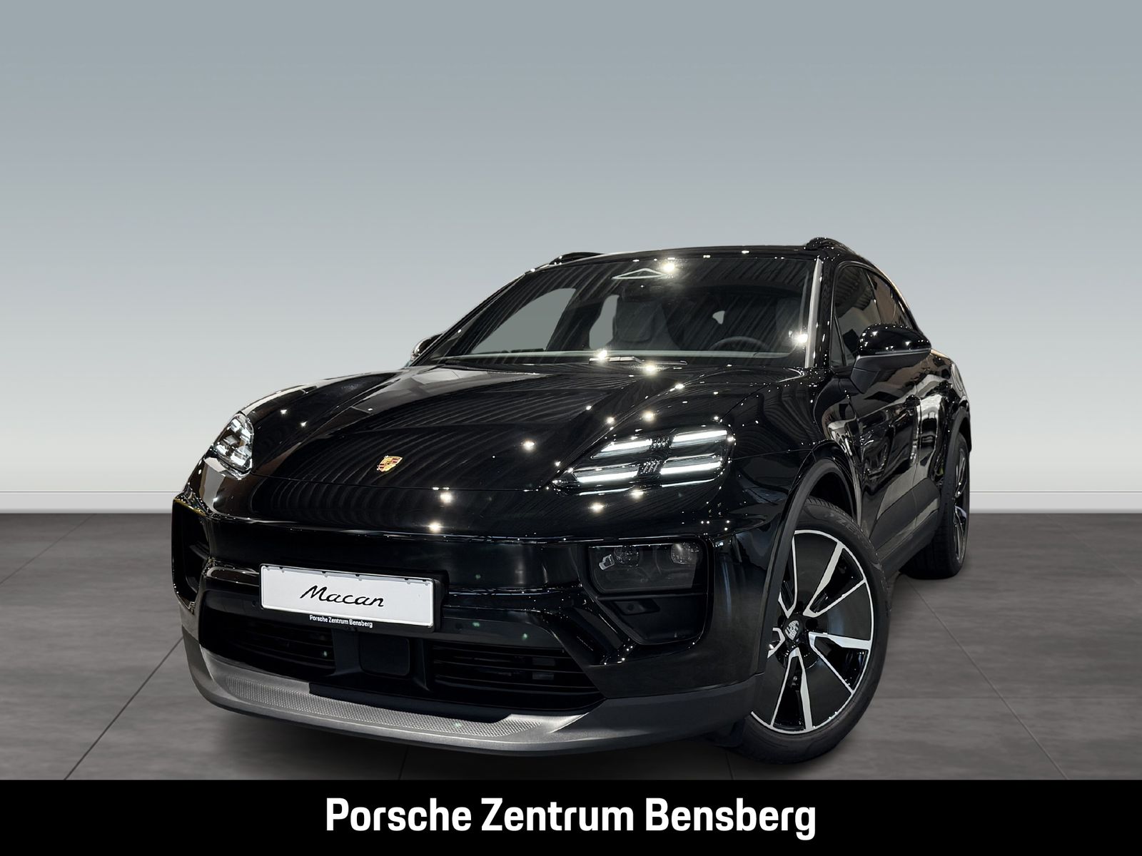 Porsche Macan Electric