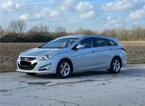 Hyundai i40 cw 1.6 GDI *KEYLESS*PDC*SHZ*TEMPOMAT*XENON* - Hyundai i40 in Bochum