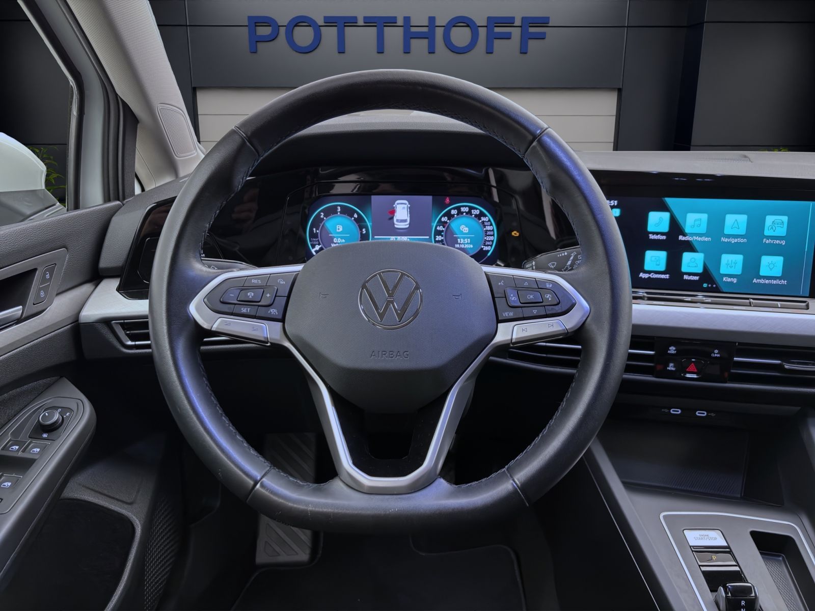Volkswagen Golf - Bild 12