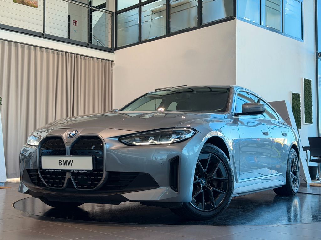 Image of BMW i4
