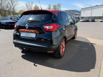 Renault Captur Luxe+Klimaa.+AHK+Navi+PDC+SHZ+Kamera