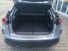 ë-C4 Limousine Feel 136 ë-C4 Limousine Feel 136