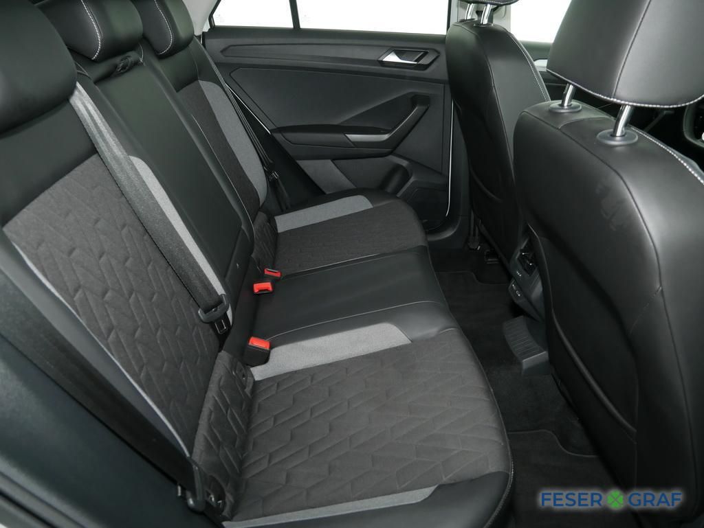 Volkswagen T-Roc - Bild 7