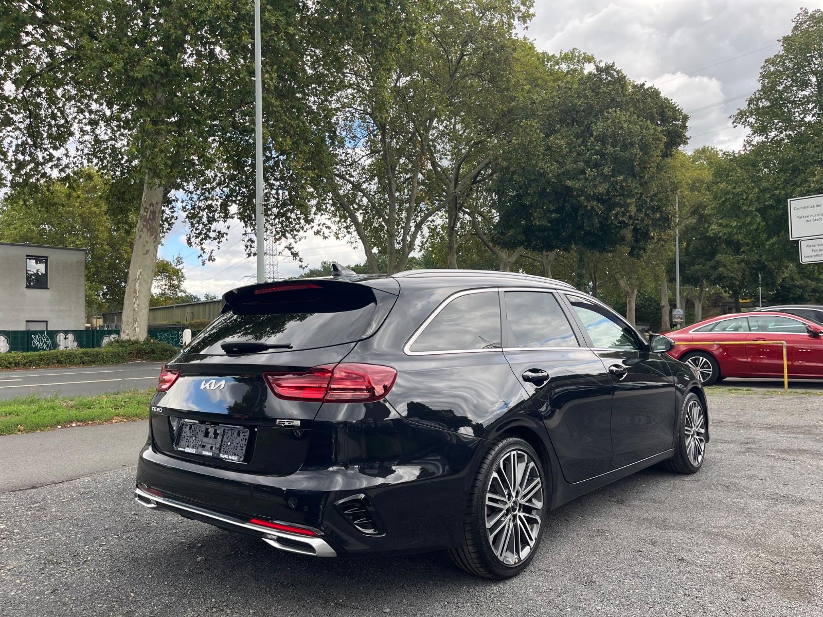 Kia Ceed Sportswagon GT Line /1.Hand/Pano/AHK/Kamera