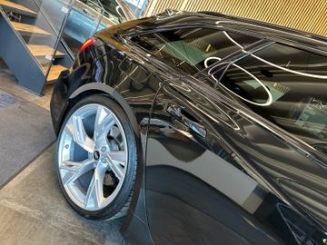 Audi RS6 4.0 TFSI tiptr. quattro *HUD*PANO*MATRIX*