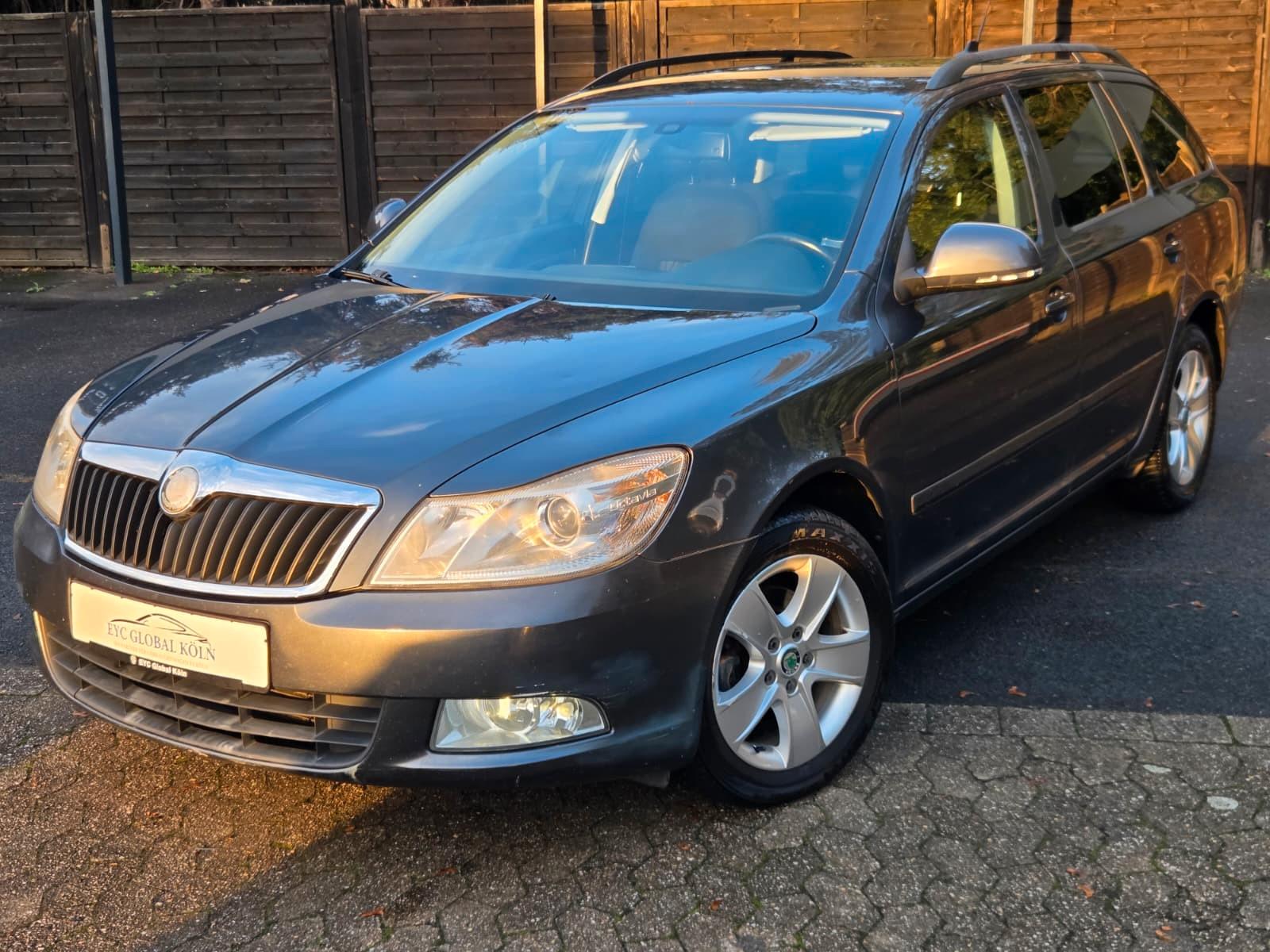 Skoda Octavia 2010 — photo 23