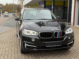 BMW X5 Baureihe X5 xDrive30d HED-UP/NAVI/SPORT PAKET - mit Diesel-Antrieb: Ambiente-Beleuchtung, Geländewagen