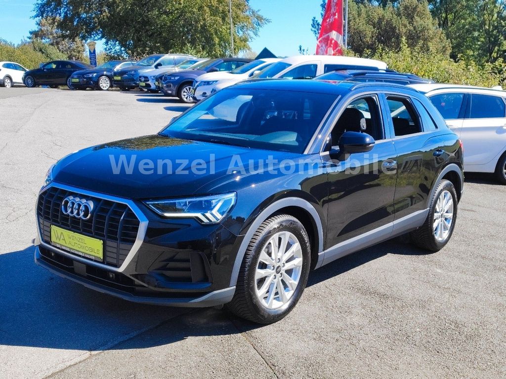 Image of Audi Q3