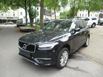 Volvo XC90 - 1