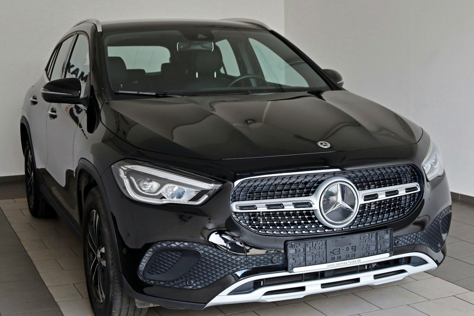 Fahrzeugabbildung Mercedes-Benz GLA 250e Style Navi,Park P,Kamera,T.Leder,SH,LED