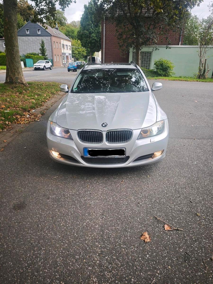 BMW 330 2009 — photo 6