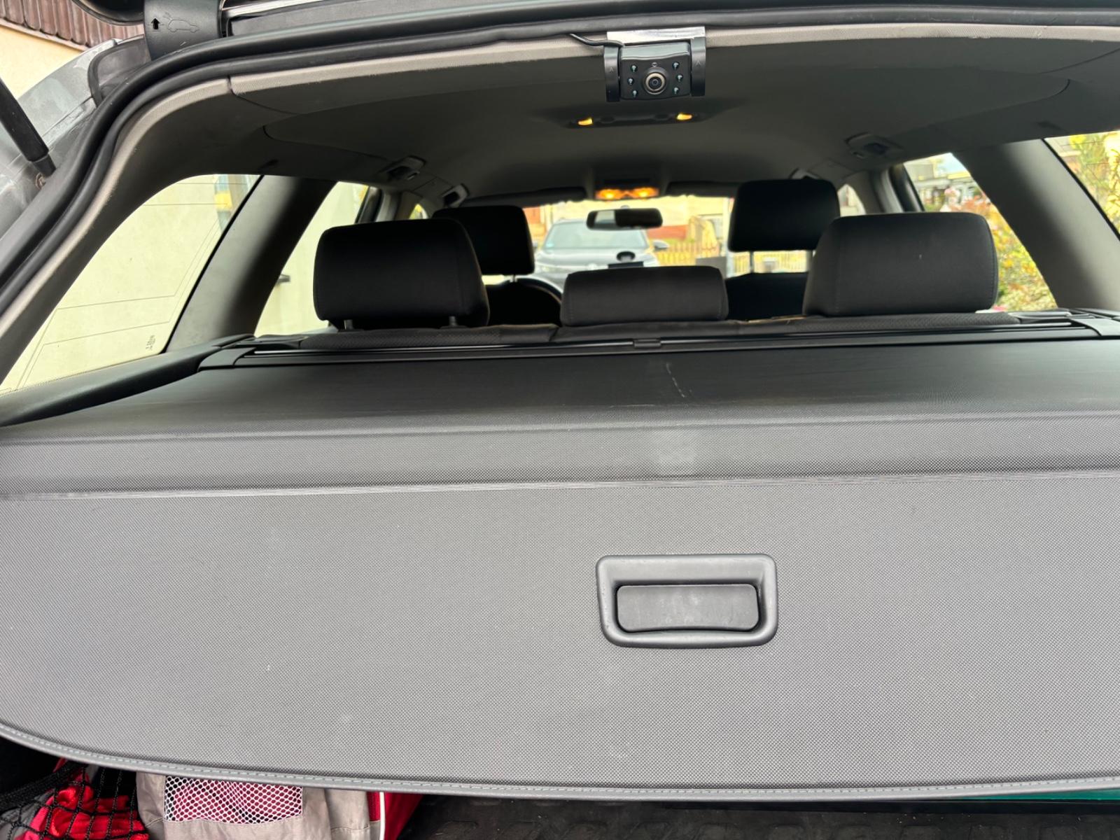 Audi A4 2004 — photo 6