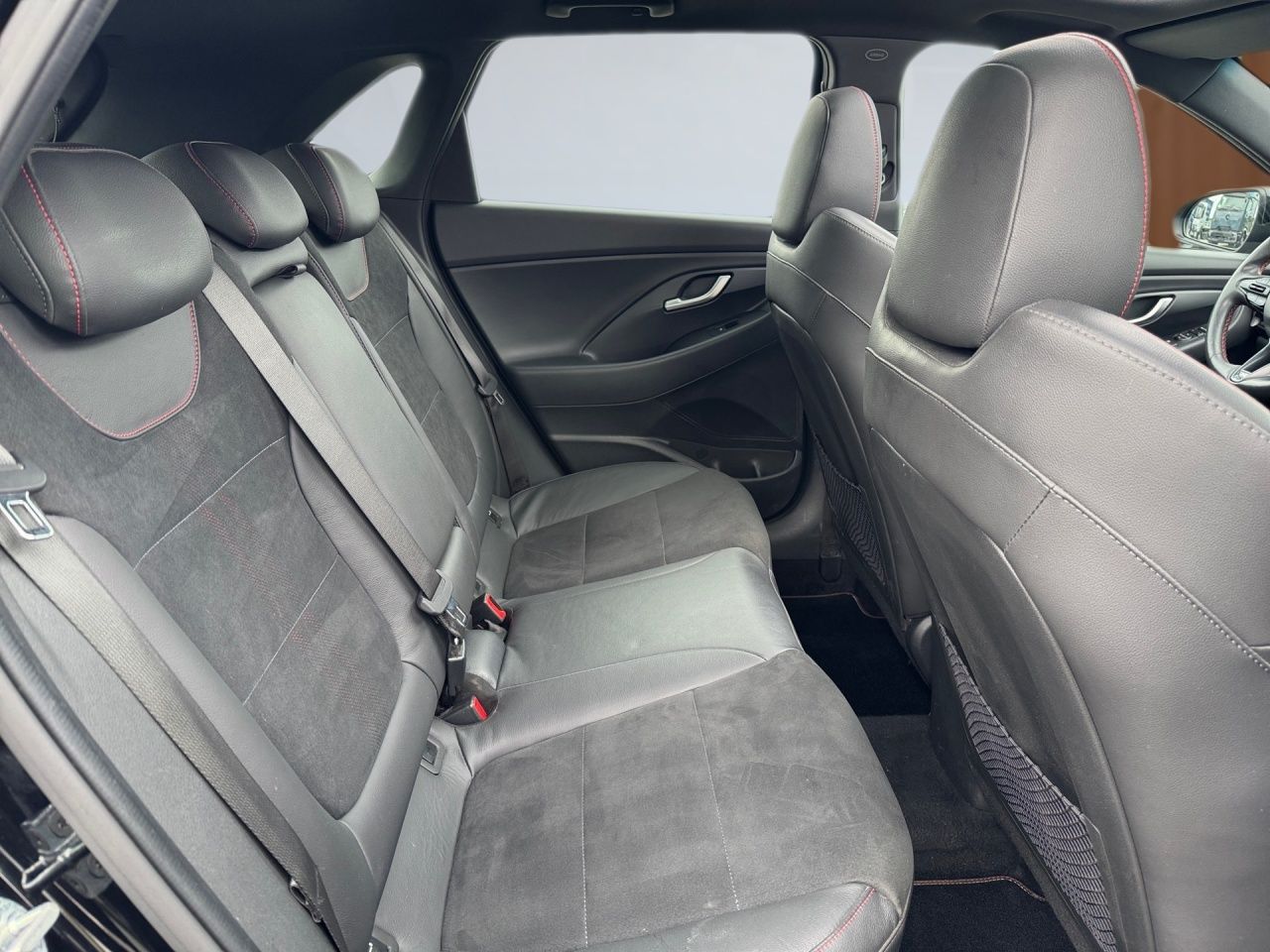 Fahrzeugabbildung Hyundai i30 N-LINE *PANORAMADACH*LED*NAVI*SHZ*LHZ*KAMERA