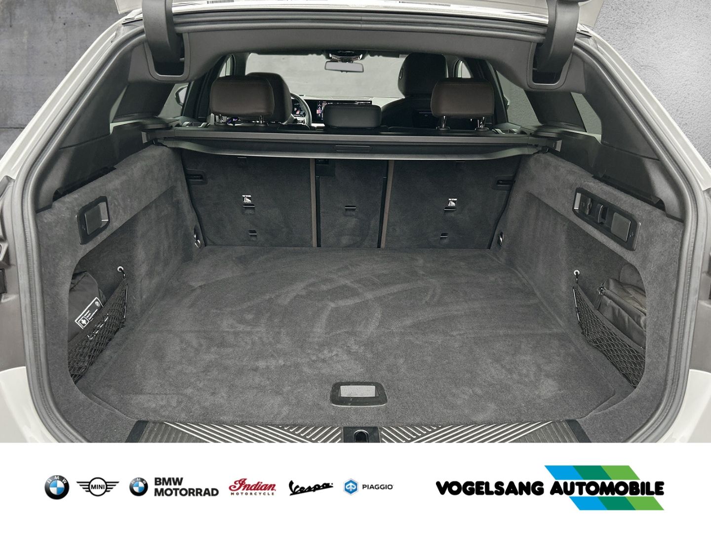 Fahrzeugabbildung BMW 520 d xDriveTouring,M Sport,Standheizung,HeadUp,