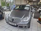 Mercedes-Benz A 160 AVANTGARDE AUTOMATIK SHZ PTS TEMPO - Mercedes-Benz A 160: Avantgarde