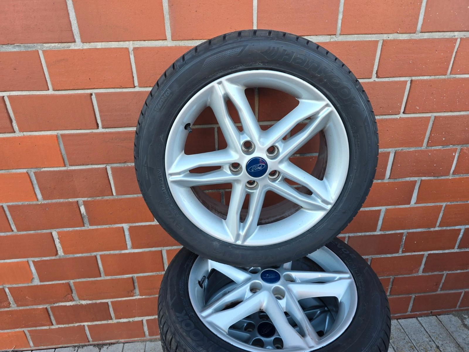 Ford Focus Turnier 1,5 i Titanium Kamera AHK 8 x Alu