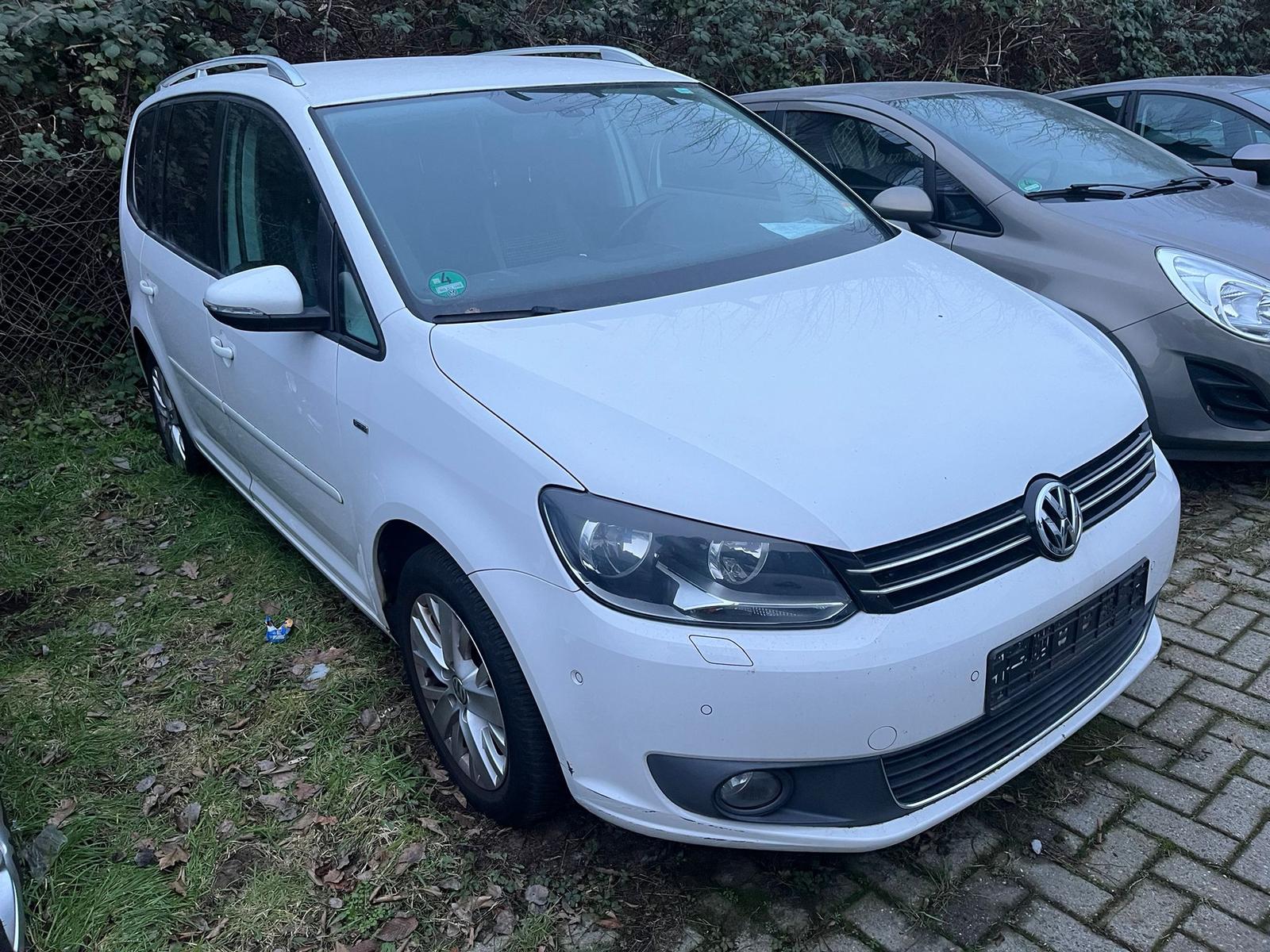Volkswagen Touran Life Sitzheizung PDC Tempomat