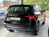 Skoda Karoq 1.5 TSI DSG Drive 125 Pano/ACC/VirtCo/RCam - Skoda in München
