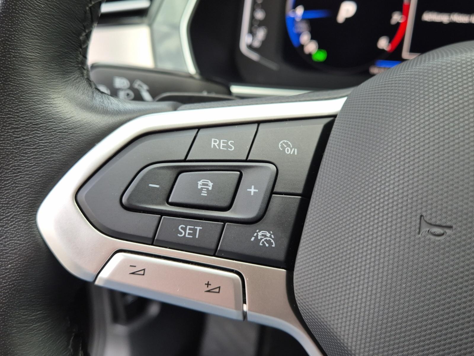 Volkswagen Passat TSI Elegance DSG LED Navi ACC RFK, миниатюра 23